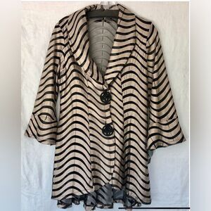IC by connick  ladies very nice  Faux Leather Stripe Jacket